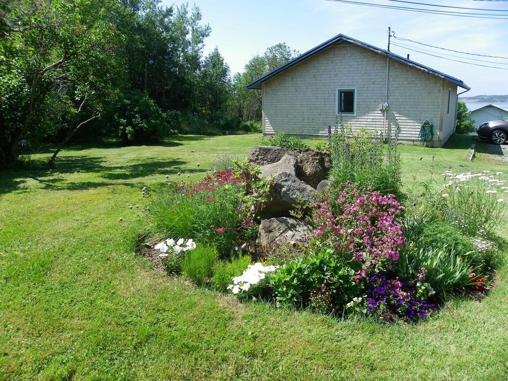 Haus Treuburg Villa Port Hood Buitenkant foto